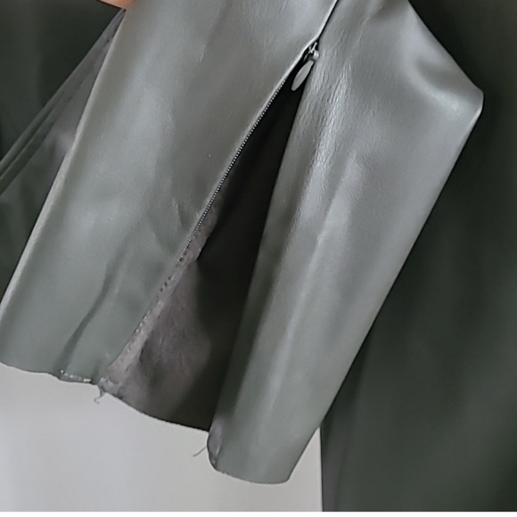 Zara Women L Forest Green Faux Leather Modern Hi-Rise Ankle Legging Pant - Picture 5 of 5